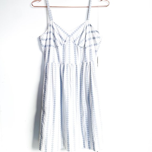 J. Crew Dresses & Skirts - J.CREW cotton summer dress w/blue pattern; pockets